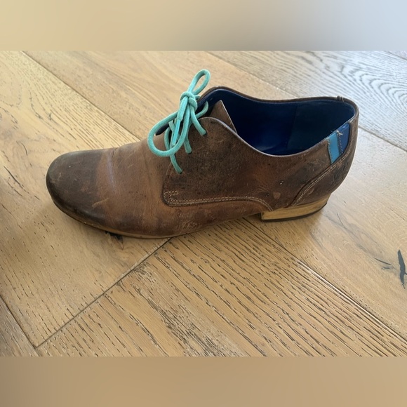John Fluevog CBC Radio Derby Oxford Shoes Brown Leather Turquoise Women 8.5 - Picture 12 of 15